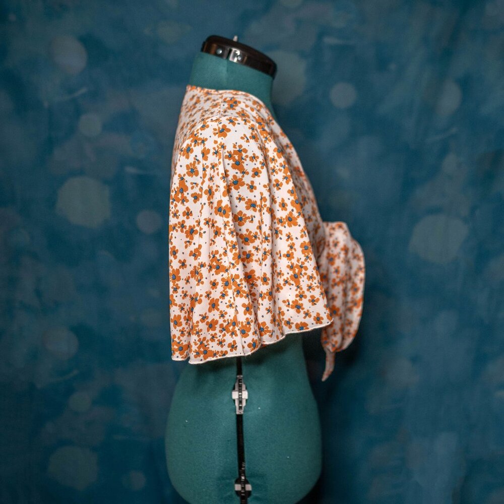 CLEARANCE Shein Red Polka Dot Wrap Crop Top Floral Tie-Front Crop Top XL Set - Picture 9 of 11